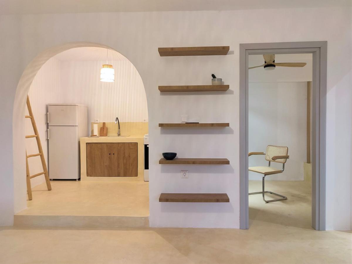 Charming Cozy Suites Naxos City ภายนอก รูปภาพ