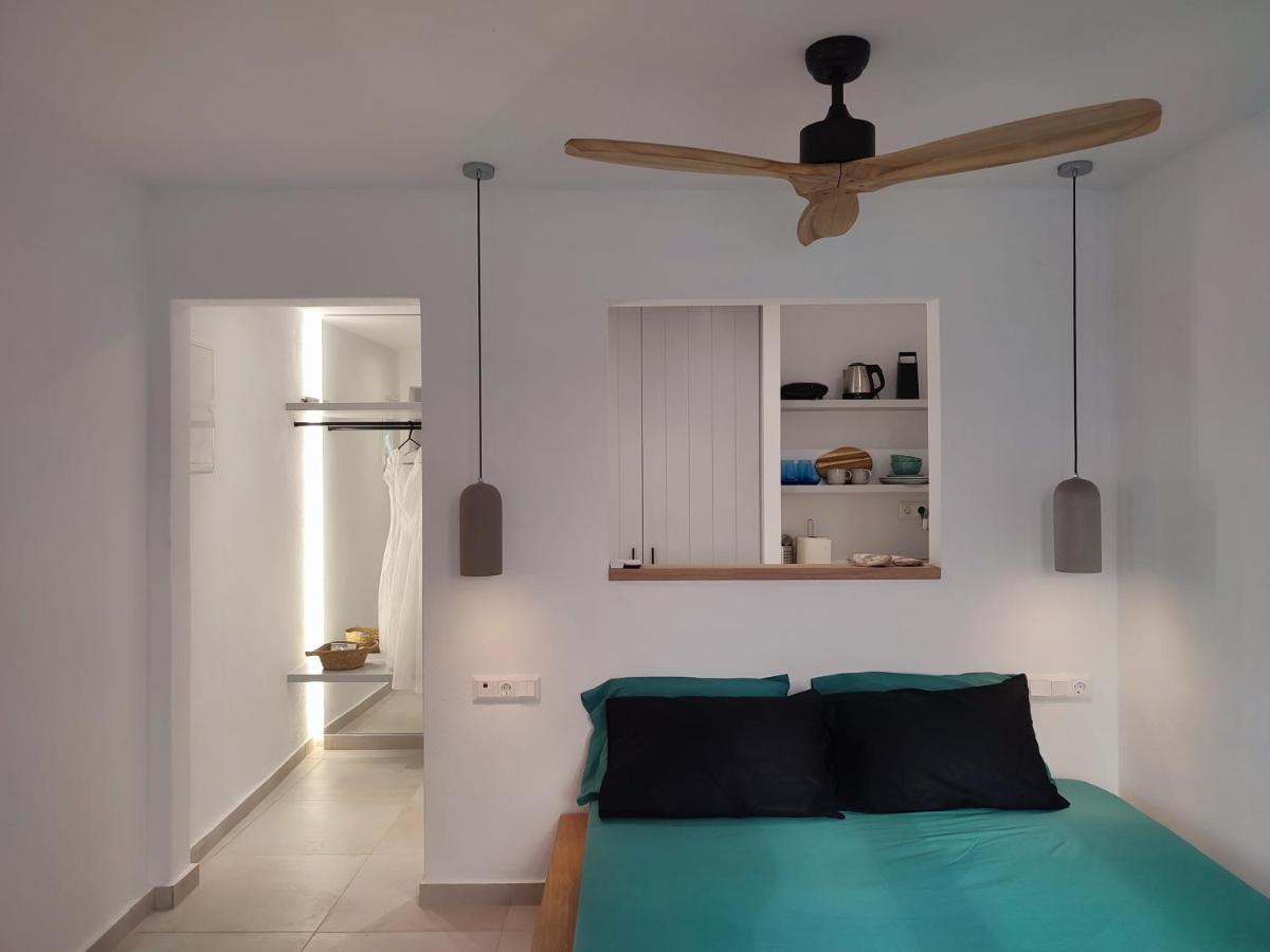 Charming Cozy Suites Naxos City ภายนอก รูปภาพ