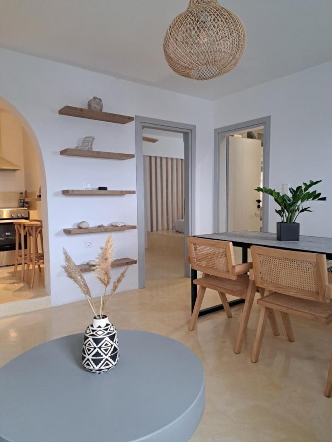 Charming Cozy Suites Naxos City ภายนอก รูปภาพ